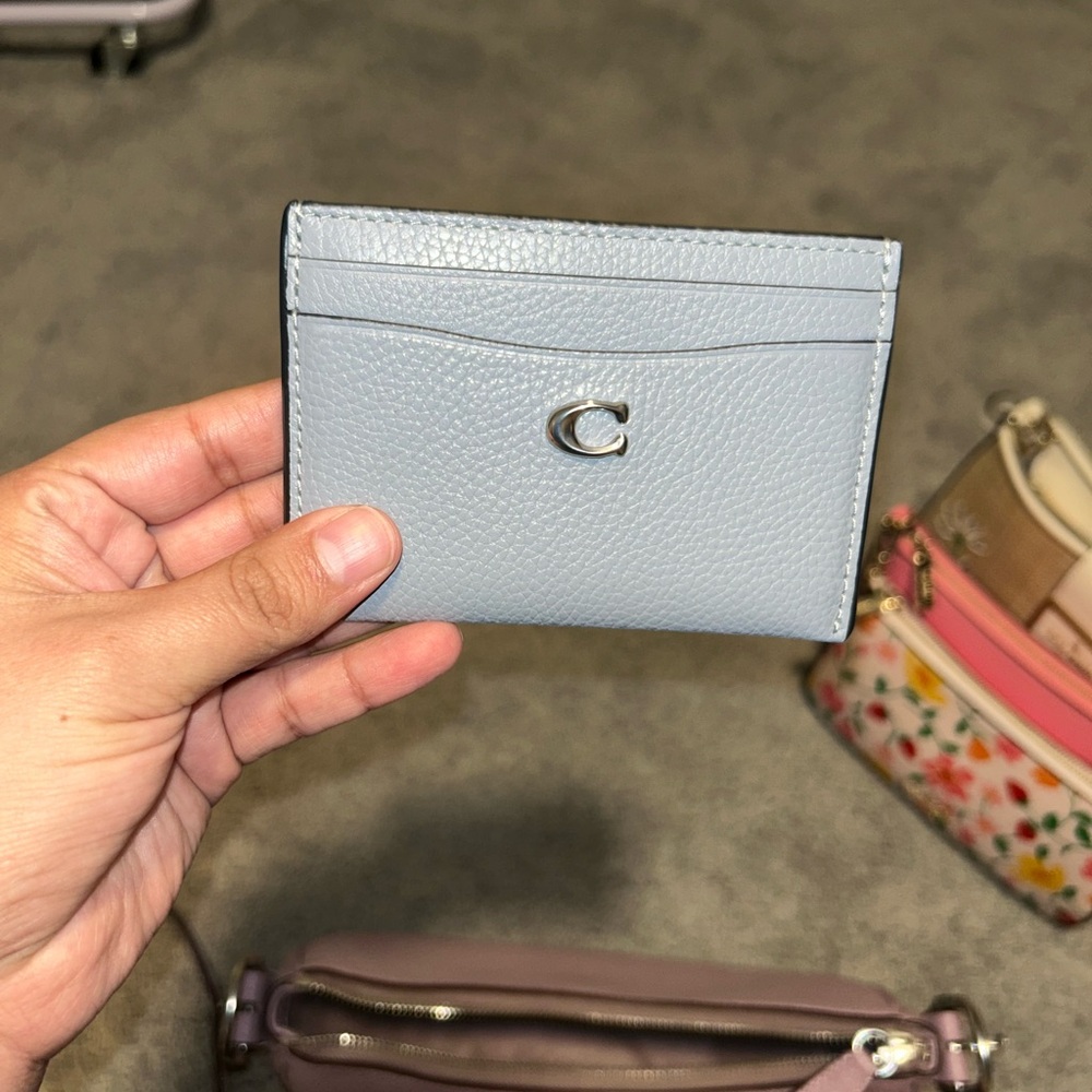 Coach Elegant Purple Leather Shoulder Bag - Picture 5 of 6